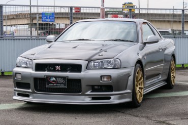 Where can i buy a store nissan skyline